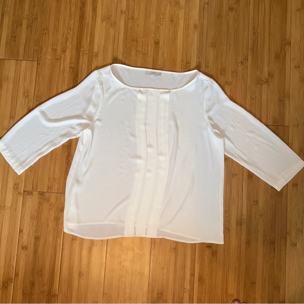 Women's White Pleated Front Blouse - Elegant 3/4 Sleeve Top
